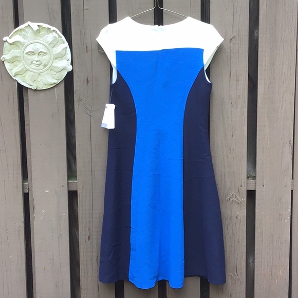 NWT Robbie Bee Signature Dress - Picture 3 of 5
